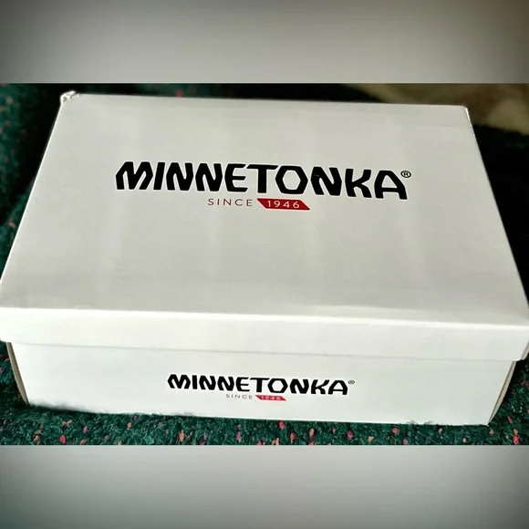 🎸MINNETONKA🎸🔥NWT🔥Posey Wedge in Black/Natural Stripe—7 - Picture 5 of 16